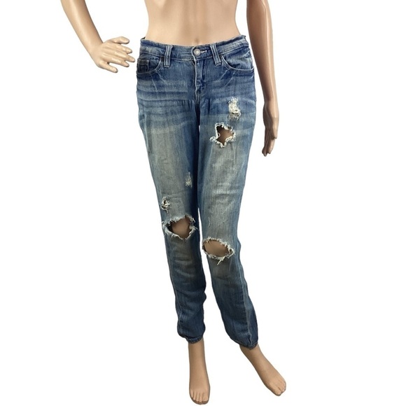 Judy Blue Light Wash Distressed Skinny Jeans Size 5/27 Blue - Picture 1 of 6